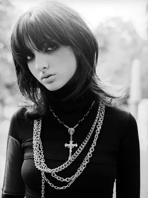 portrait 5.jpg